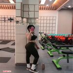 /photo/690988/曲线优美的尤物/img_0014_0111 (28)_1_17_small.jpg